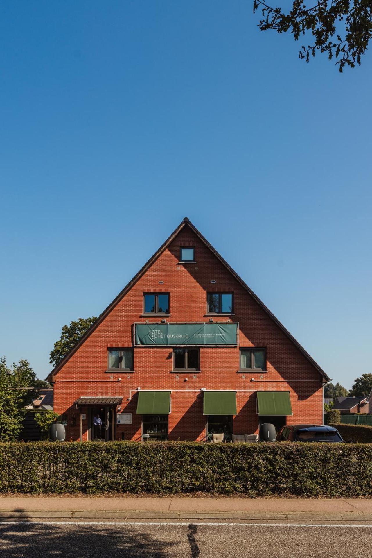 Hotel Het Buskruid Lummen Exteriör bild