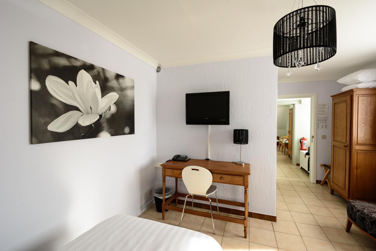 Hotel Het Buskruid Lummen Exteriör bild